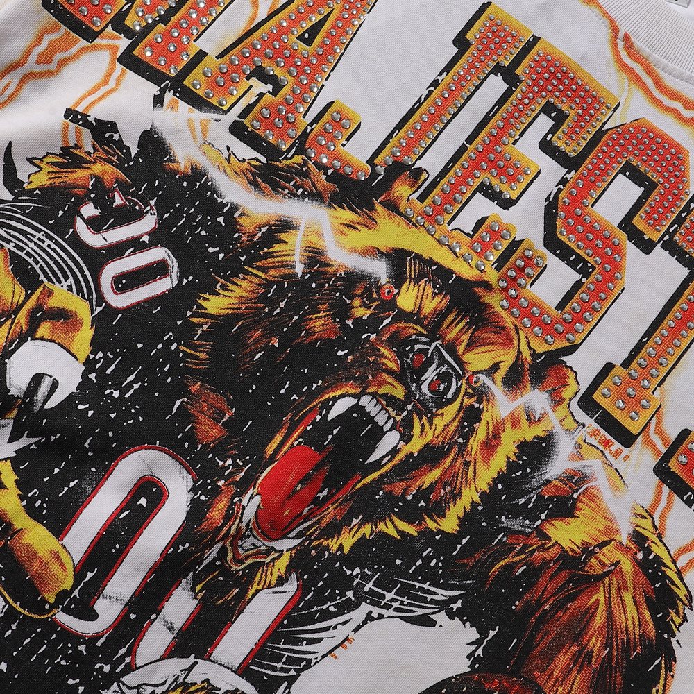 MAJESTIK Fearless 00 Football Bear Graphic T-Shirt ¡ª detail