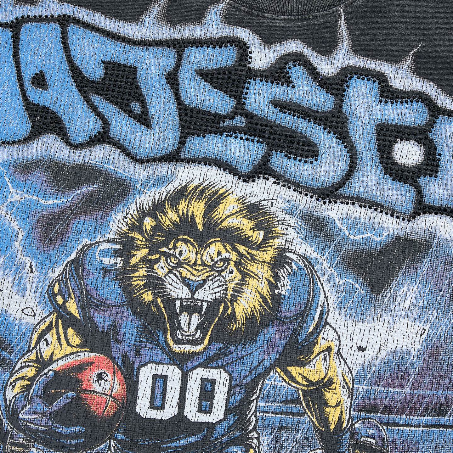 MAJESTIK Football Lion Graphic T-Shirt ¡ª detail